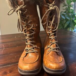 Merrell Tan Lace-Up Winter Boots